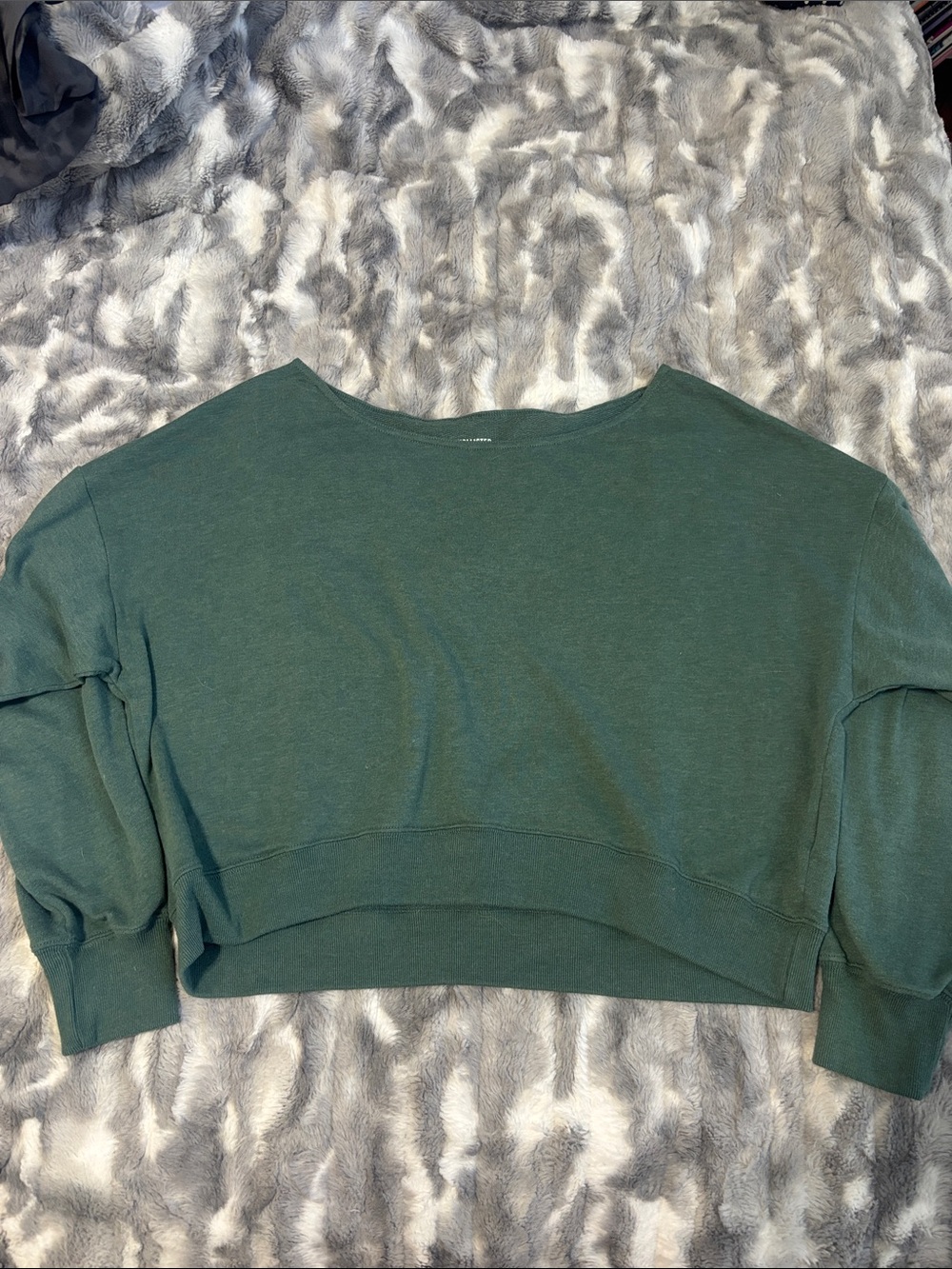 Hollister Baggy Cropped Sweatshirt